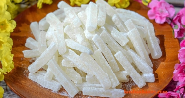 Cách làm mứt bí thơm ngon và cực đơn giản đãi khách ngày Tết